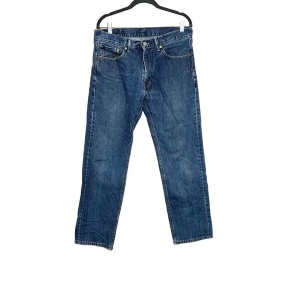 Levi’s medium wash 505 jeans size 32 X 32